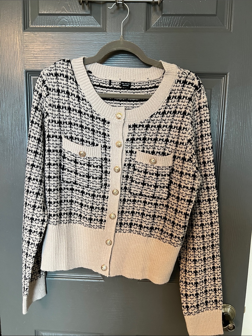Cream and Black Tweed Knit Cardigan Sweater - Picture 3 of 9